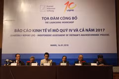 Công bố Báo cáo kinh tế vĩ mô Việt Nam quý 4/2017 của Viện, ngày 16/1. (Ảnh: PV/Vietnam+)