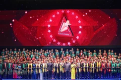 Giải thưởng Sao Vàng đất Việt tôn vinh các danh hiệu TOP10/TOP100/TOP200 thương hiệu tiêu biểu. (Ảnh: PV/Vietnam+)
