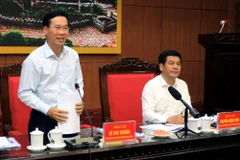 Trưởng ban Tuyên giáo Trung ương Võ Văn Thưởng phát biểu tại buổi làm việc. (Ảnh: Thế Duyệt/TTXVN)