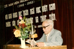 Giáo sư Hoàng Phê. (Ảnh tư liệu)