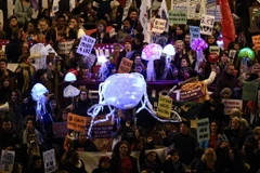 Tuần hành vì môi trường tại thủ đô Madrid, Tây Ban Nha ngày 6/12/2019. (Ảnh: AFP/TTXVN)