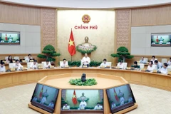 Thủ tướng Nguyễn Xuân Phúc phát biểu tại Phiên họp Chính phủ thường kỳ tháng Chín. (Ảnh: Thống Nhất/TTXVN)