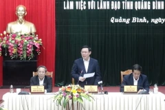 Phó Thủ tướng Vương Đình Huệ phát biểu tại buổi làm việc. (Ảnh: Đức Thọ/TTXVN)