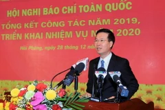 Ông Võ Văn Thưởng, Ủy viên Bộ Chính trị, Bí thư Trung ương Đảng, Trưởng Ban Tuyên giáo Trung ương phát biểu tại hội nghị. (Ảnh: An Đăng/TTXVN)