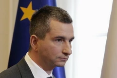 Thủ tướng Ba Lan Tusk cải tổ nội các với quy mô lớn