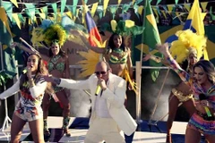 [Video] J-Lo, Pitbull lắc hông cuồng nhiệt trong MV "We Are One"