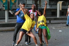 Muôn mặt kiểu xem đội nhà Brazil thi đấu tại Belo Horizonte