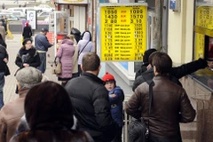  Bị Mỹ ép cứu trợ Ukraine, IMF vi phạm nguyên tắc