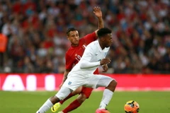 [Video] Daniel Sturridge thực hiện "siêu phẩm" vào lưới Peru