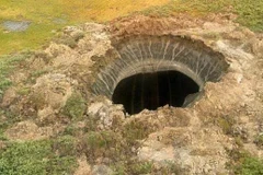 Phát hiện miệng hố khổng lồ thứ hai ở "nơi tận cùng thế giới"