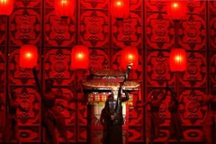 Đảng Cộng sản Trung Quốc tăng cường trừng phạt đảng viên ngoại tình 