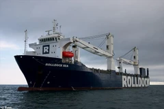 Tàu ngầm HQ 182 Hà Nội đã về đến cảng Cam Ranh