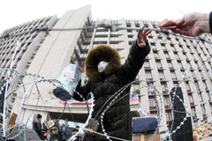 Nga cảnh báo Ukraine chớ can thiệp vũ trang vào miền Đông 