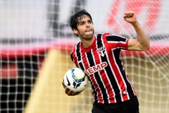 Kaka ghi bàn ngay trong trận đầu tiên trở lại Sao Paulo