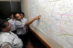 Phát hiện vật thể nghi của máy bay AirAsia QZ8501 mất tích