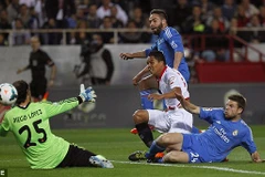 Kết quả: Real Madrid lại thua, Liverpool lên nhì bảng