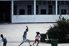 Thế giới bị sốc với vụ cầm dao phay tấn công trẻ em ở Trung Quốc