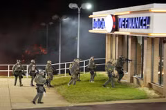Chi tiết vụ cảnh sát Mỹ bắn chết người gây bạo loạn ở Ferguson