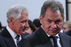 Bộ trưởng Quốc phòng Mỹ, Nga điện đàm chống khủng bố