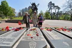 [Photo] Tưởng niệm các nạn nhân của thảm họa Chernobyl