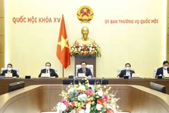 Chủ tịch Quốc hội Vương Đình Huệ phát biểu. 