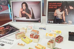 Một số loại thuốc hải quan Séc cảnh báo về nguồn gốc tại hội thảo.(Ảnh: Lê Ngọc Long/Vietnam+)