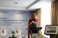 Bà Jill Grinda, Phụ trách Kinh doanh khu vực châu Á của Reuters trong bài phát biểu mở đầu hội thảo (Ảnh: Doãn Đức/VietnamPlus)