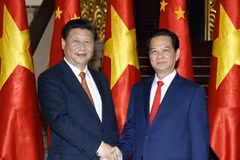Thủ tướng Nguyễn Tấn Dũng hội kiến Tổng Bí thư, Chủ tịch nước Trung Quốc Tập Cận Bình thăm cấp Nhà nước Việt Nam. (Ảnh: Đức Tám/TTXVN)