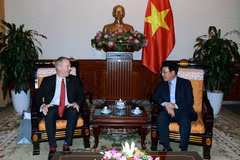 Phó Thủ tướng, Bộ trưởng Bộ Ngoại giao Phạm Bình Minh tiếp Đại sứ Hoa Kỳ tại Việt Nam Ted Osius. (Ảnh: Phạm Kiên/TTXVN)