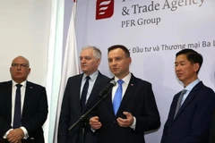 Tổng thống Cộng hòa Ba Lan Andrzej Duda dự lễ khai trương Văn phòng Đại diện Tổng cục Đầu tư và Thương mại Ba Lan tại Thành phố Hồ Chí Minh. (Ảnh: Thanh Vũ/TTXVN)
