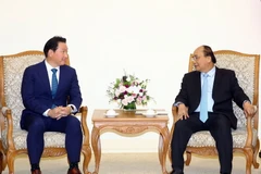 Thủ tướng Nguyễn Xuân Phúc tiếp ông Chey Tae Won, Chủ tịch Tập đoàn SK Group (Hàn Quốc). Ảnh: Thống Nhất - TTXVN