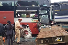 Xe khách Thành Bưởi chở gần 40 hành khách gặp nạn tại Bảo Lộc