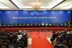Phiên toàn thể Đối thoại giữa các Nhà lãnh đạo Kinh tế APEC với Hội đồng Tư vấn Kinh doanh APEC (ABAC), chiều 10/11. (Ảnh: TTXVN)