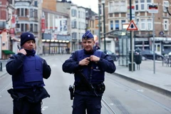 Lực lượng an ninh trên đường phố Bỉ. (Ảnh: AFP/TTXVN)