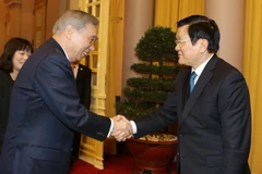 Chủ tịch nước Trương Tấn Sang tiếp ông Osawa Masaki, Thống đốc tỉnh Gunma. (Ảnh: Nguyễn Khang/TTXVN)