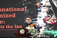 Bộ trưởng Ngoại giao Indonesia Retno Marsudi phát biểu tại cuộc họp báo. (Ảnh: Trần Chiến/TTXVN)