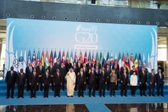 Các nhà lãnh đạo G-20 chụp ảnh chung tại hội nghị ở Antalya, Thổ Nhĩ Kỳ ngày 15/11. (AFP/TTXVN)