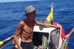 Nhà thám hiểm John Beeden đã sụt 5kg sau khi hoàn thành quãng đường 14.500 km. (Ảnh: BBC)