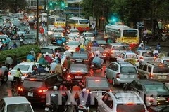 Cảnh tắc nghẽn giao thông thường thấy vào giờ tan tầm (Ảnh: Tuấn Anh/TTXVN)