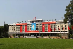 Hội trường Thống nhất trong ngày lễ kỷ niệm 45 năm Ngày Giải phóng miền Nam, thống nhất đất nước. (Ảnh: Thanh Vũ/TTXVN)