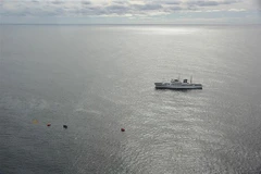 Tàu tuần tra bờ biển của Nhật Bản tại hiện trường vụ va chạm với tàu đánh cá của Triều Tiên. (Ảnh: AFP/TTXVN)