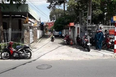 Con hẻm nơi xảy ra vụ việc. (Ảnh: TTXVN)