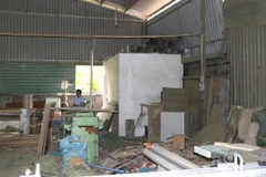 Một nhà xưởng không phép của ông Lê Hữu Thành, Phó Chủ tịch Thường trực Hội đồng Nhân dân quận Thủ Đức. (Ảnh: Trần Xuân Tình/TTXVN)