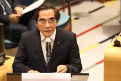 Thứ trưởng Bộ Kế hoạch và Đầu tư Nguyễn Văn Trung phát biểu tại kỳ họp. (Ảnh: Hoài Thanh/TTXVN)