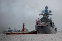 Một buổi tập trận chung của hải quân Trung Quốc và Nga trên biển. (Ảnh: AFP/TTXVN)