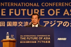 Thủ tướng Campuchia Hun Sen phát biểu tại hội nghị. (Ảnh: Thành Hữu/TTXVN)