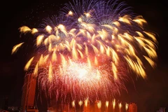 Màn trình diễn pháo hoa của đội Trung Quốc. (Ảnh: Trần Lê Lâm/TTXVN)