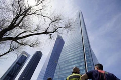 Tòa nhà chọc trời Torre Espacio ở thủ đô Madrid. (Nguồn: Reuters)
