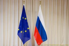 Cờ Nga và EU. (Nguồn: oiceofpeopletoday)