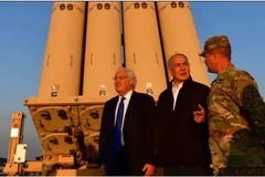 Thủ tướng Israel Benjamin Netanyahu và Đại sứ Mỹ tại Israel David Friedman thăm địa điểm triển khai THAAD. (Nguồn: GPO/jpost)